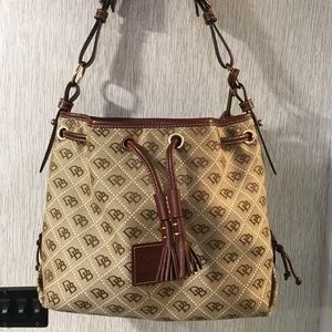 Dooney & Bourke purse